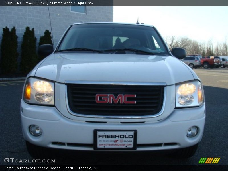Summit White / Light Gray 2005 GMC Envoy SLE 4x4