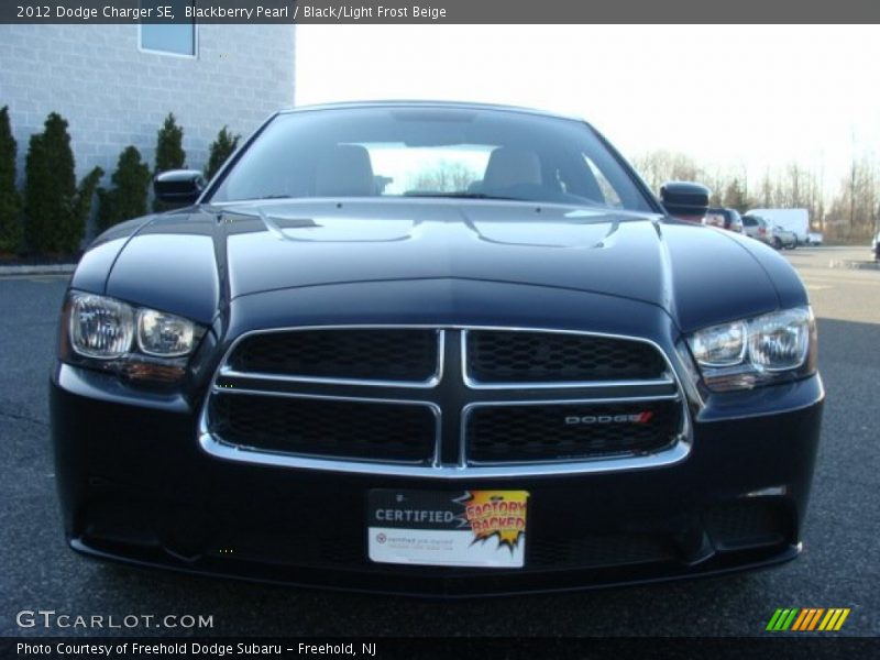 Blackberry Pearl / Black/Light Frost Beige 2012 Dodge Charger SE