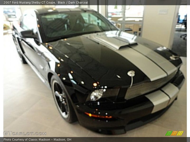 Black / Dark Charcoal 2007 Ford Mustang Shelby GT Coupe
