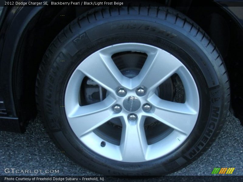 Blackberry Pearl / Black/Light Frost Beige 2012 Dodge Charger SE
