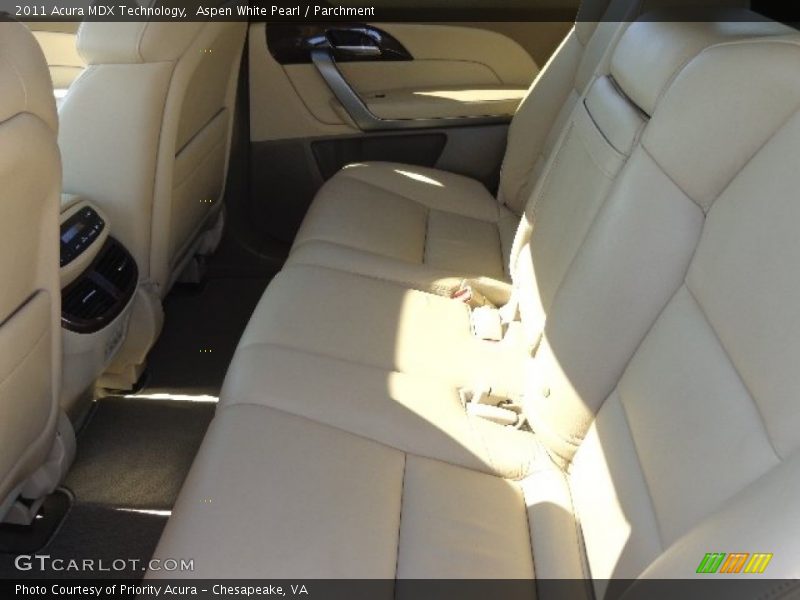 Aspen White Pearl / Parchment 2011 Acura MDX Technology