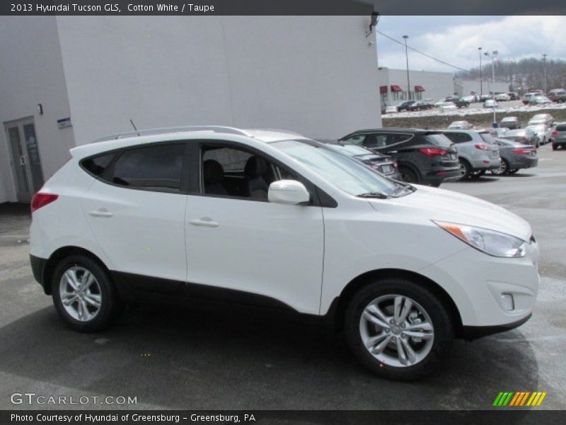 Cotton White / Taupe 2013 Hyundai Tucson GLS