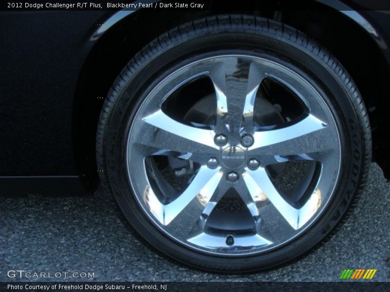 Blackberry Pearl / Dark Slate Gray 2012 Dodge Challenger R/T Plus