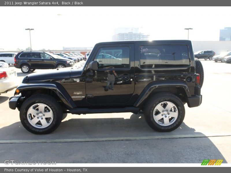 Black / Black 2011 Jeep Wrangler Sahara 4x4