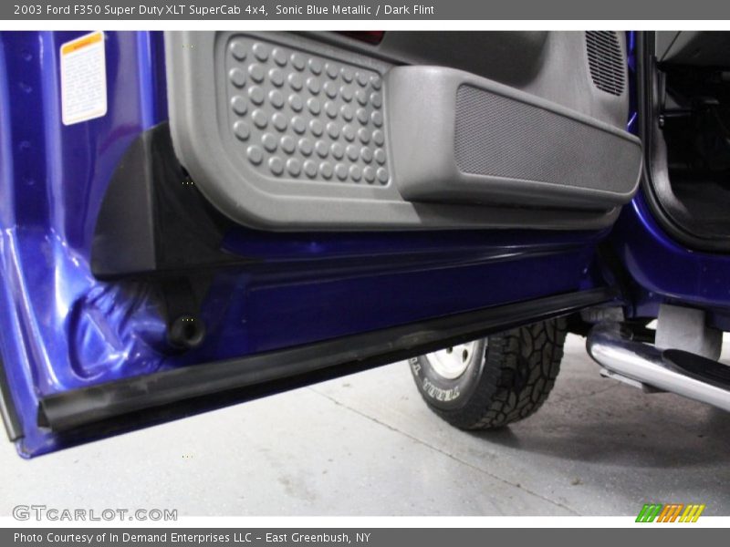 Sonic Blue Metallic / Dark Flint 2003 Ford F350 Super Duty XLT SuperCab 4x4