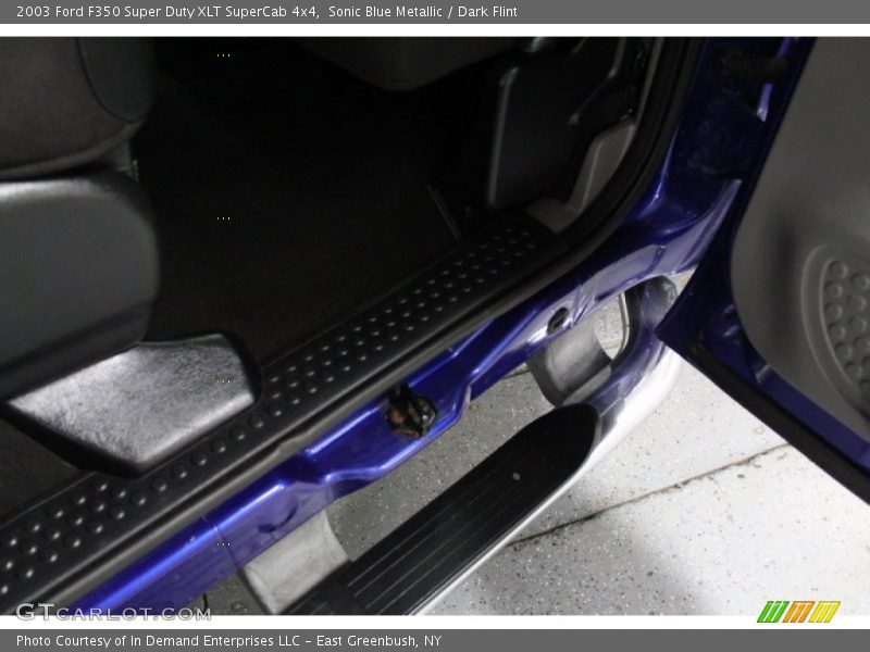 Sonic Blue Metallic / Dark Flint 2003 Ford F350 Super Duty XLT SuperCab 4x4