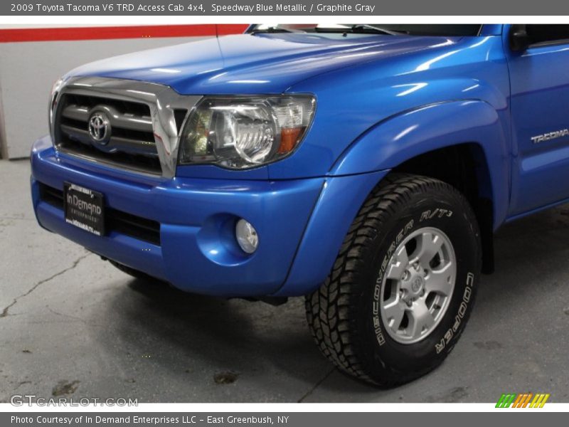 Speedway Blue Metallic / Graphite Gray 2009 Toyota Tacoma V6 TRD Access Cab 4x4