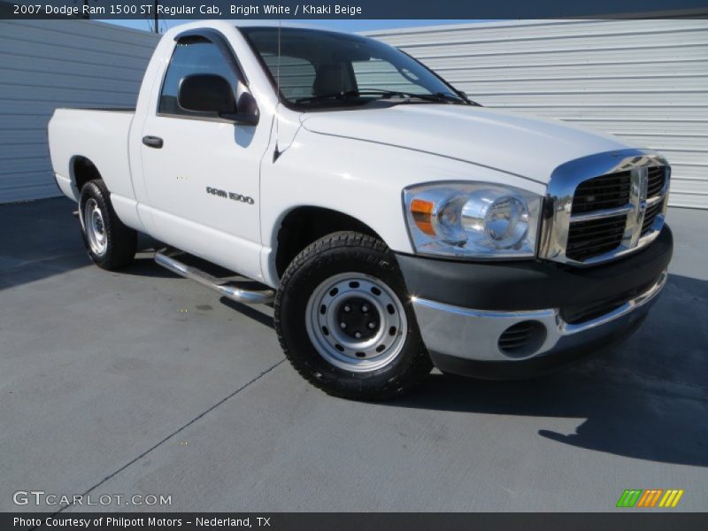 Bright White / Khaki Beige 2007 Dodge Ram 1500 ST Regular Cab