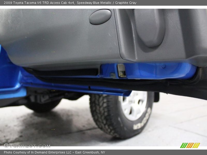 Speedway Blue Metallic / Graphite Gray 2009 Toyota Tacoma V6 TRD Access Cab 4x4