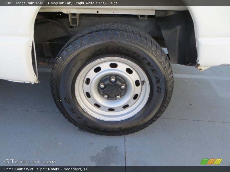Bright White / Khaki Beige 2007 Dodge Ram 1500 ST Regular Cab