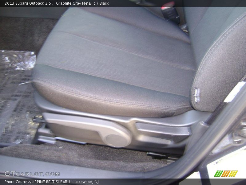 Graphite Gray Metallic / Black 2013 Subaru Outback 2.5i