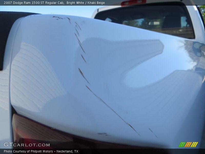 Bright White / Khaki Beige 2007 Dodge Ram 1500 ST Regular Cab