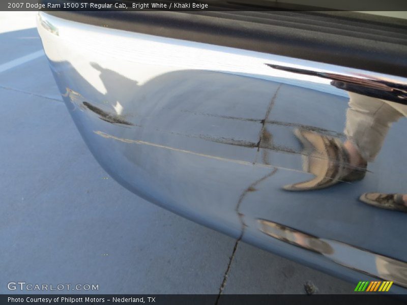 Bright White / Khaki Beige 2007 Dodge Ram 1500 ST Regular Cab