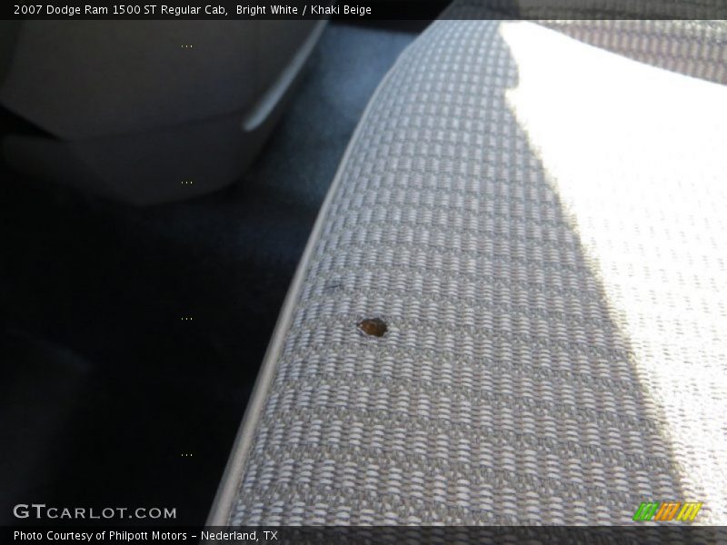 Bright White / Khaki Beige 2007 Dodge Ram 1500 ST Regular Cab