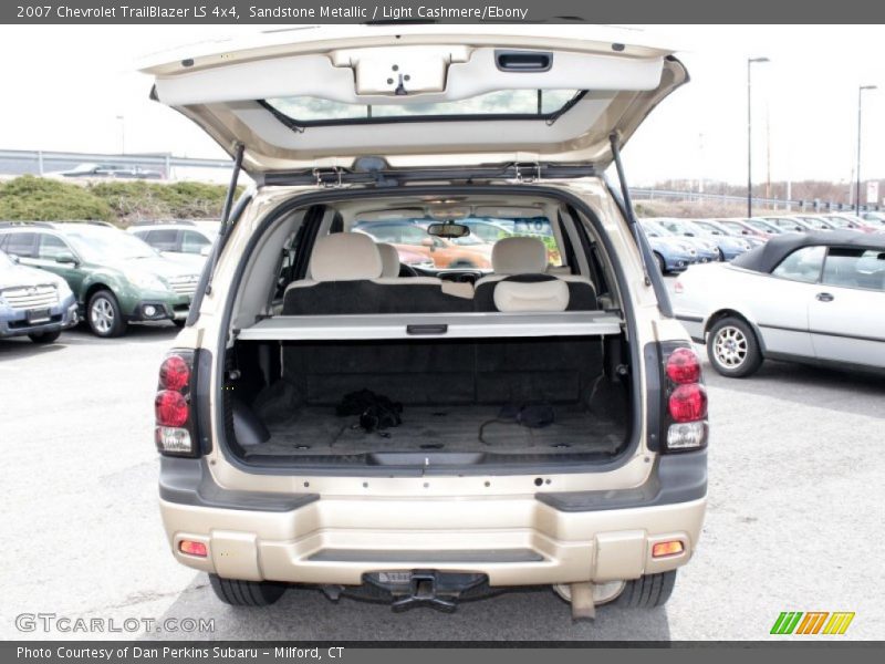 Sandstone Metallic / Light Cashmere/Ebony 2007 Chevrolet TrailBlazer LS 4x4