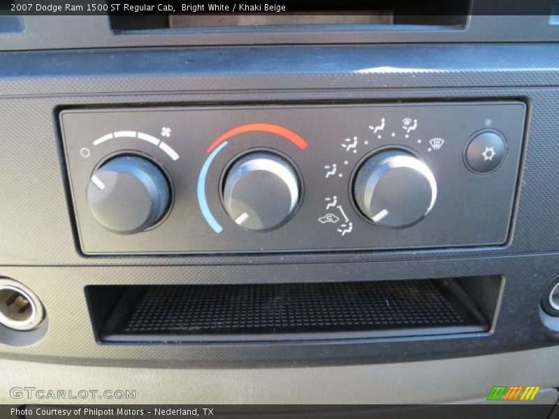 Bright White / Khaki Beige 2007 Dodge Ram 1500 ST Regular Cab