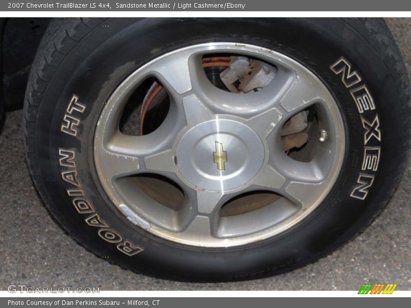 Sandstone Metallic / Light Cashmere/Ebony 2007 Chevrolet TrailBlazer LS 4x4