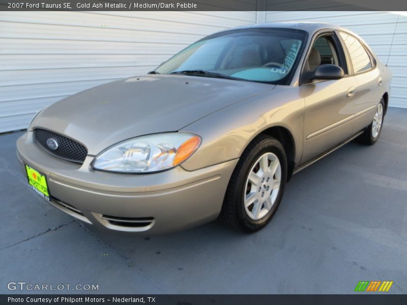 Gold Ash Metallic / Medium/Dark Pebble 2007 Ford Taurus SE