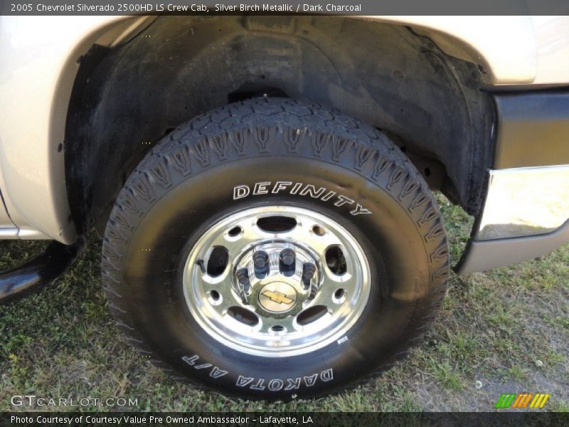  2005 Silverado 2500HD LS Crew Cab Wheel