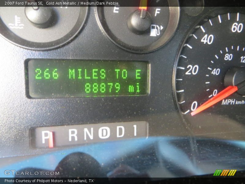Gold Ash Metallic / Medium/Dark Pebble 2007 Ford Taurus SE