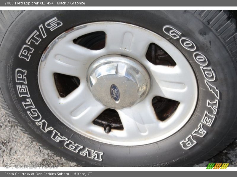 Black / Graphite 2005 Ford Explorer XLS 4x4