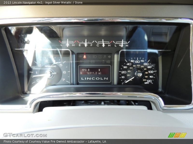  2013 Navigator 4x2 4x2 Gauges