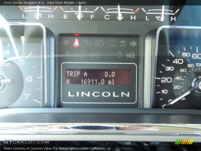 Ingot Silver Metallic / Stone 2013 Lincoln Navigator 4x2
