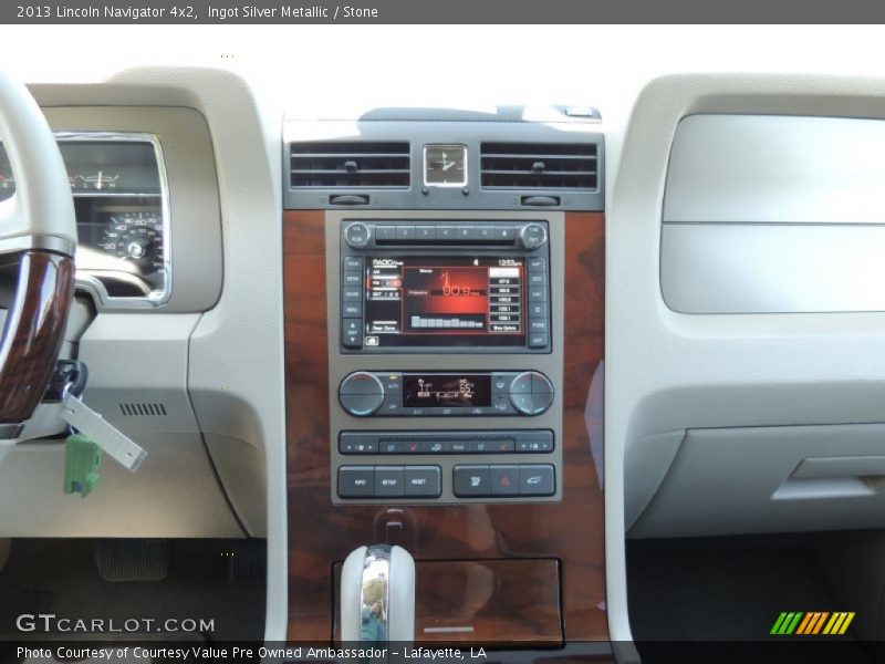 Ingot Silver Metallic / Stone 2013 Lincoln Navigator 4x2