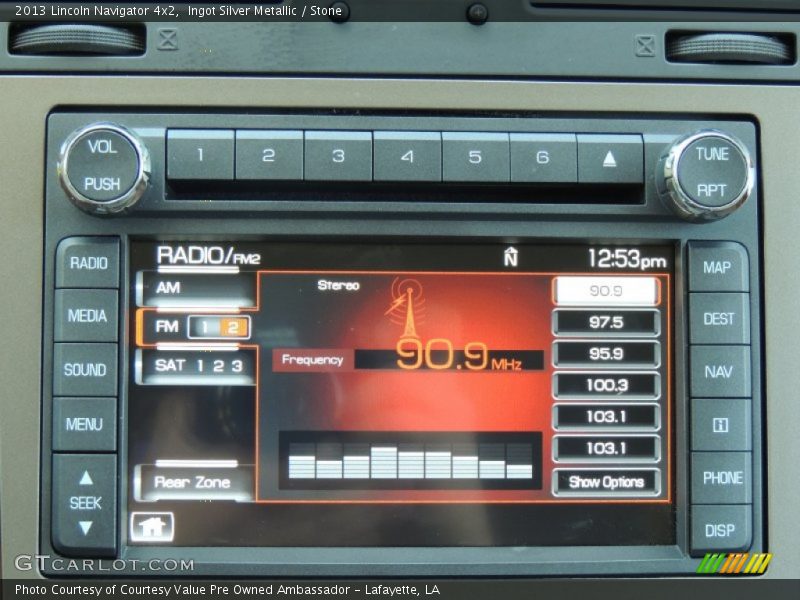 Controls of 2013 Navigator 4x2