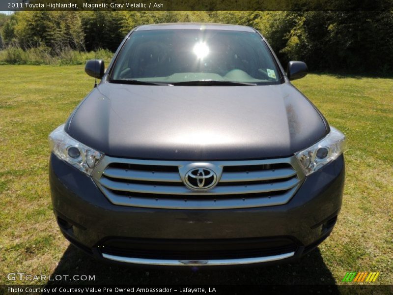 Magnetic Gray Metallic / Ash 2011 Toyota Highlander