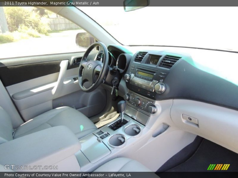 Magnetic Gray Metallic / Ash 2011 Toyota Highlander