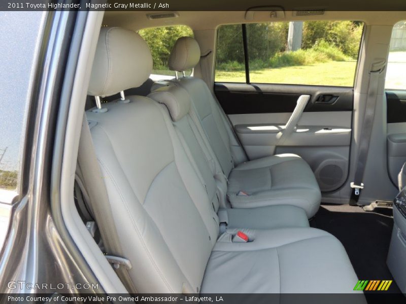 Magnetic Gray Metallic / Ash 2011 Toyota Highlander