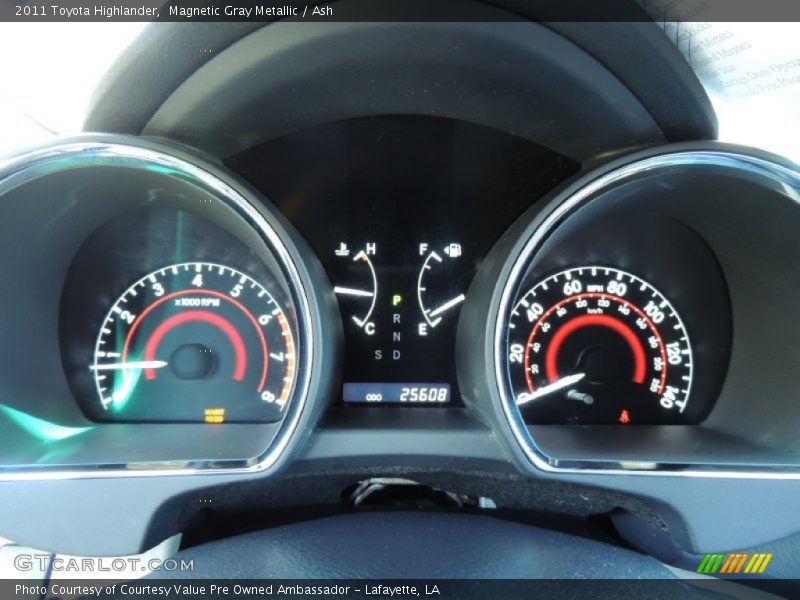 Magnetic Gray Metallic / Ash 2011 Toyota Highlander