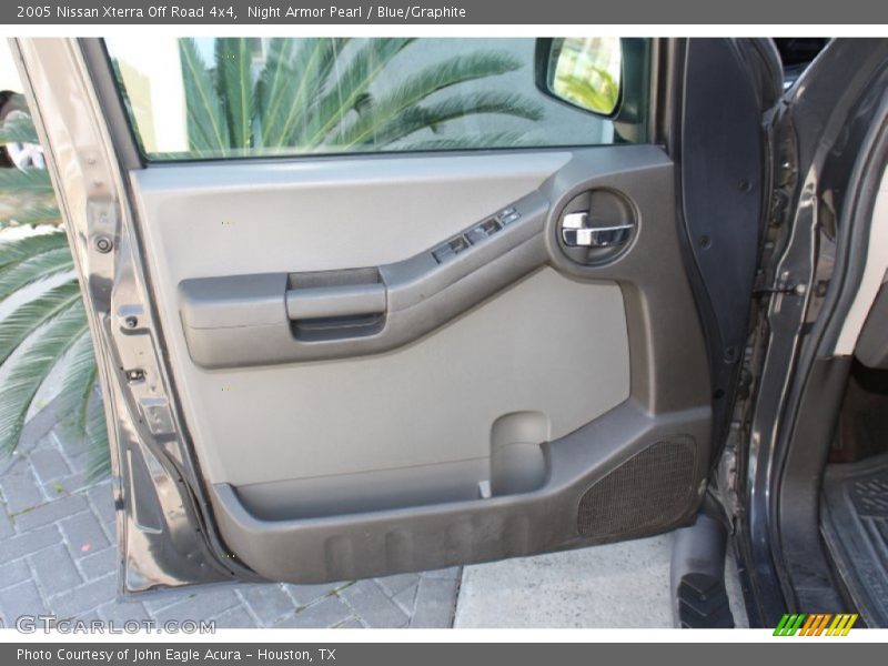 Night Armor Pearl / Blue/Graphite 2005 Nissan Xterra Off Road 4x4
