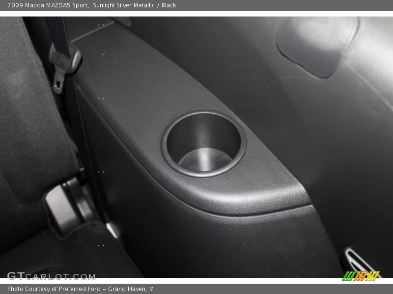 Sunlight Silver Metallic / Black 2009 Mazda MAZDA5 Sport