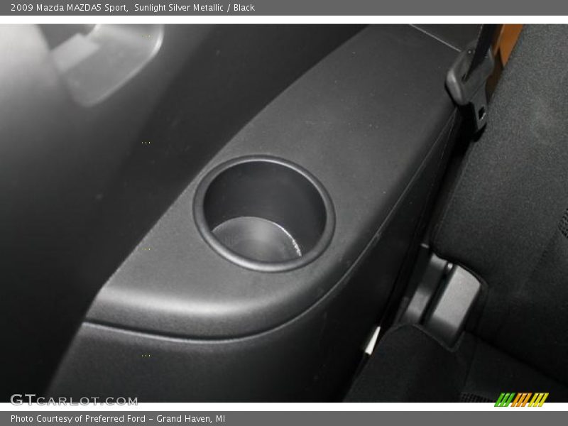 Sunlight Silver Metallic / Black 2009 Mazda MAZDA5 Sport