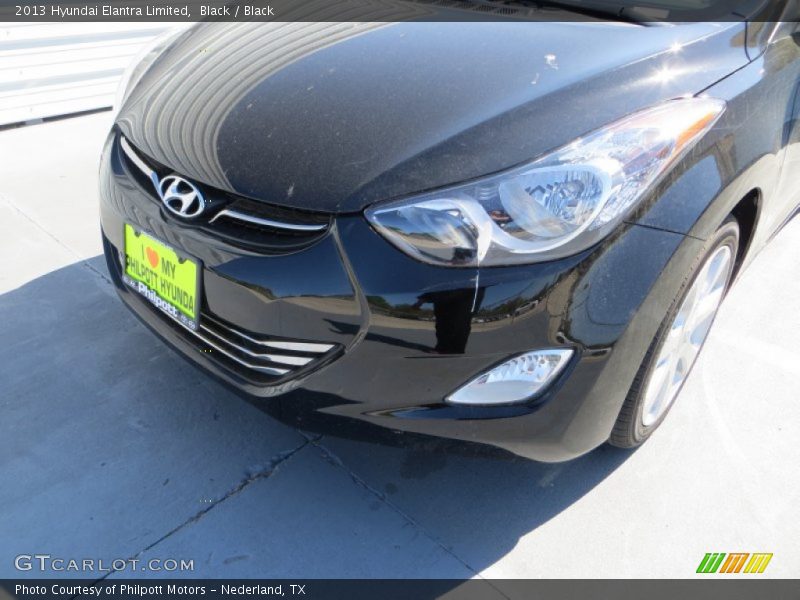 Black / Black 2013 Hyundai Elantra Limited