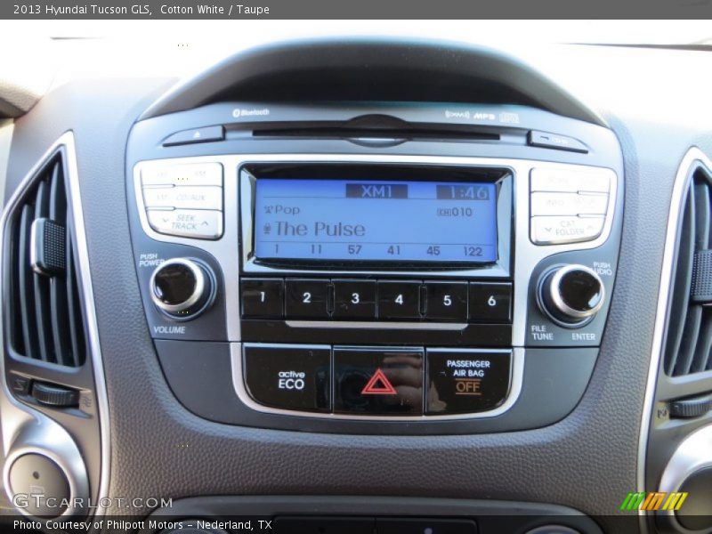 Cotton White / Taupe 2013 Hyundai Tucson GLS