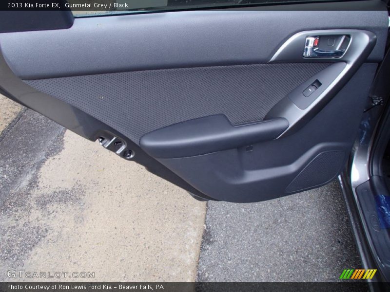 Gunmetal Grey / Black 2013 Kia Forte EX