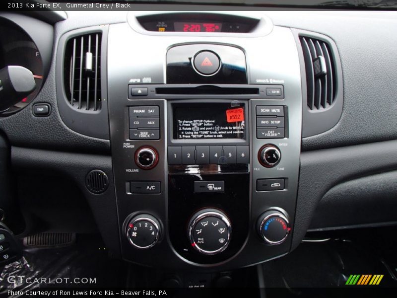 Gunmetal Grey / Black 2013 Kia Forte EX