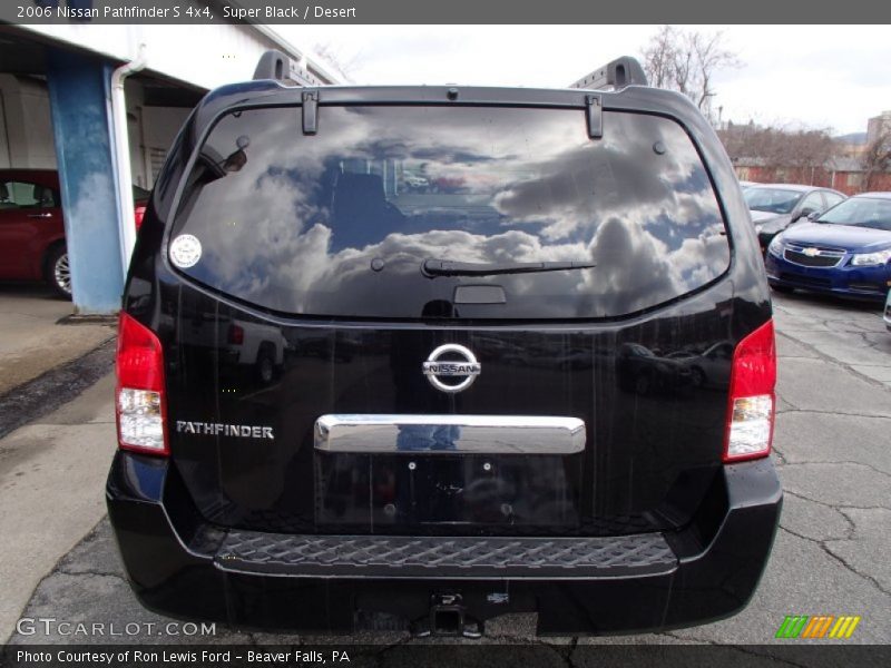 Super Black / Desert 2006 Nissan Pathfinder S 4x4