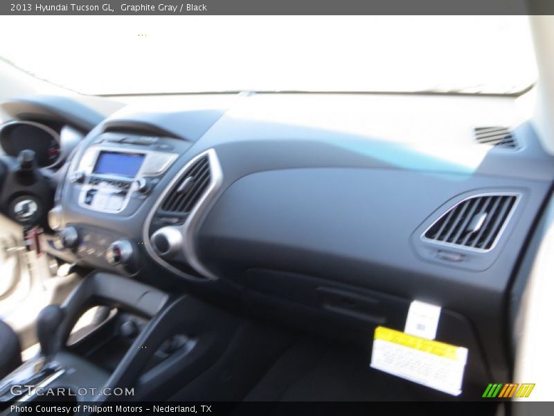 Graphite Gray / Black 2013 Hyundai Tucson GL