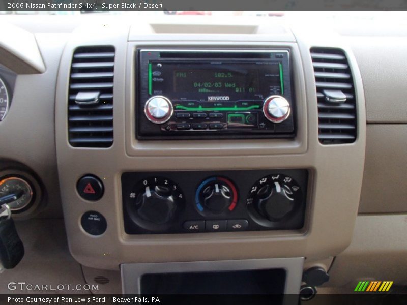 Super Black / Desert 2006 Nissan Pathfinder S 4x4