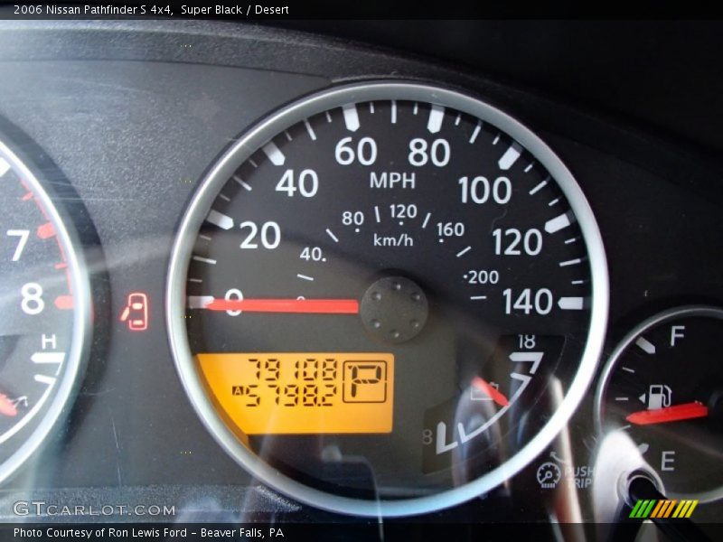 Super Black / Desert 2006 Nissan Pathfinder S 4x4