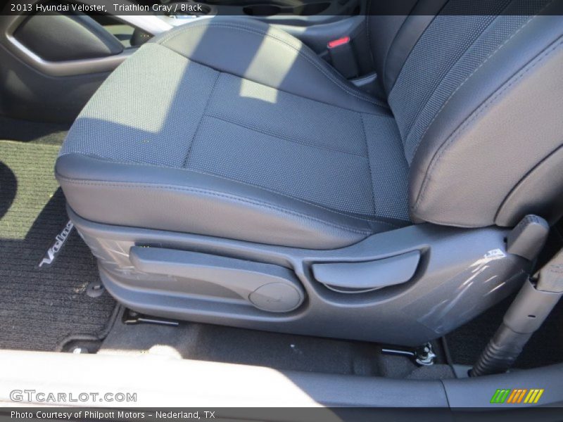 Triathlon Gray / Black 2013 Hyundai Veloster