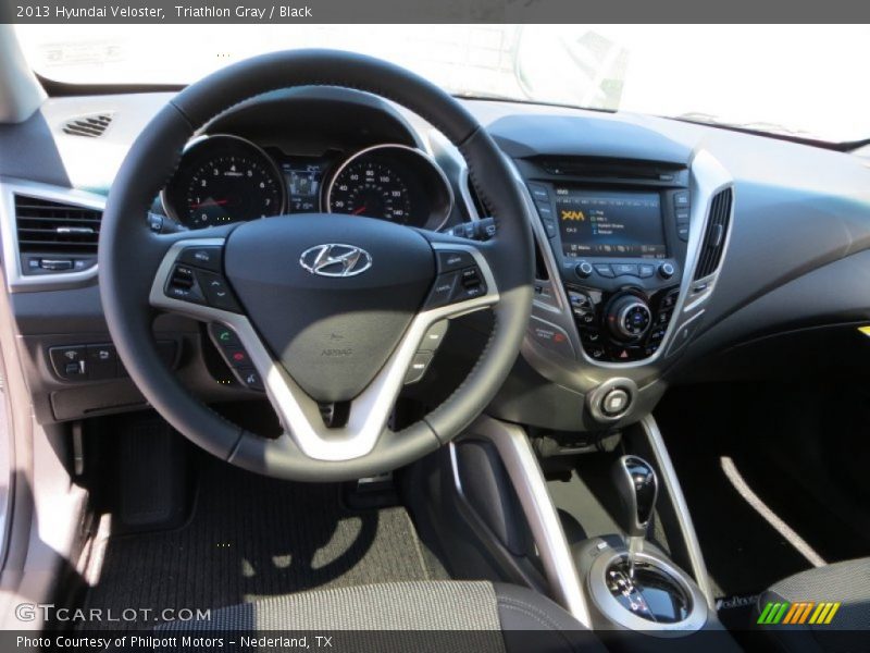 Triathlon Gray / Black 2013 Hyundai Veloster