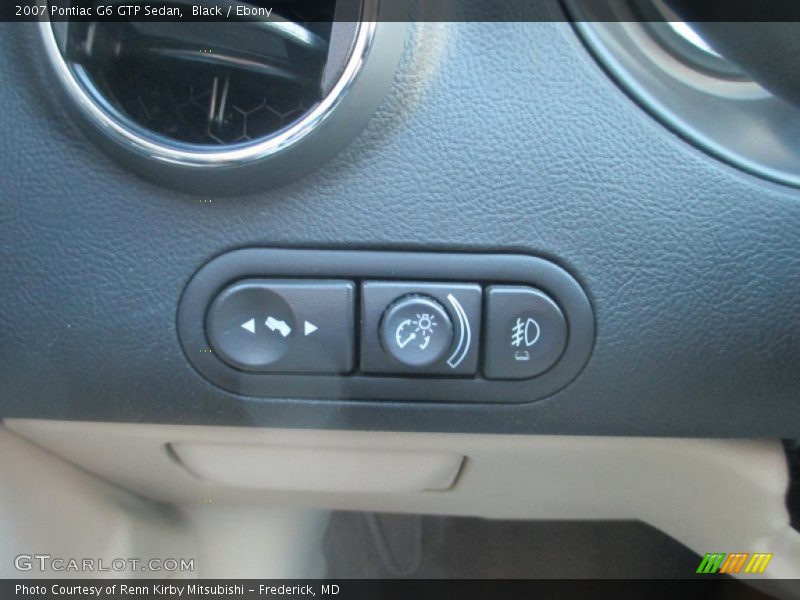 Controls of 2007 G6 GTP Sedan