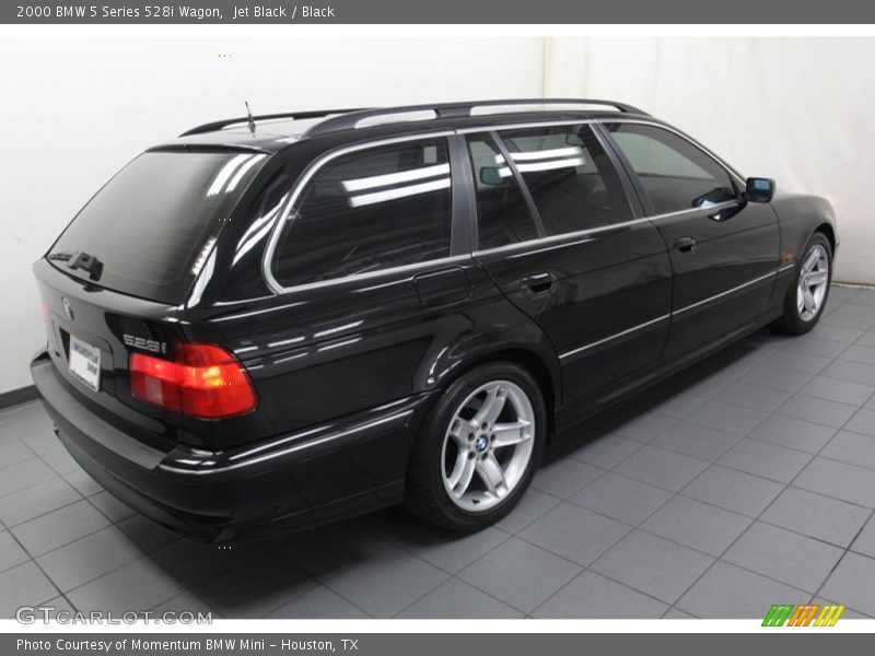  2000 5 Series 528i Wagon Jet Black