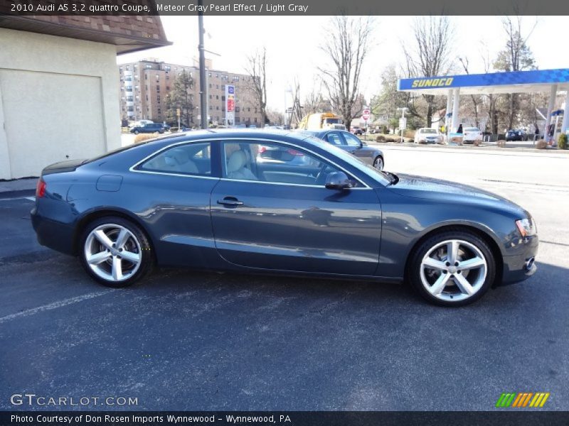 Meteor Gray Pearl Effect / Light Gray 2010 Audi A5 3.2 quattro Coupe