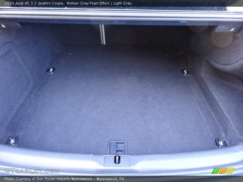 2010 A5 3.2 quattro Coupe Trunk